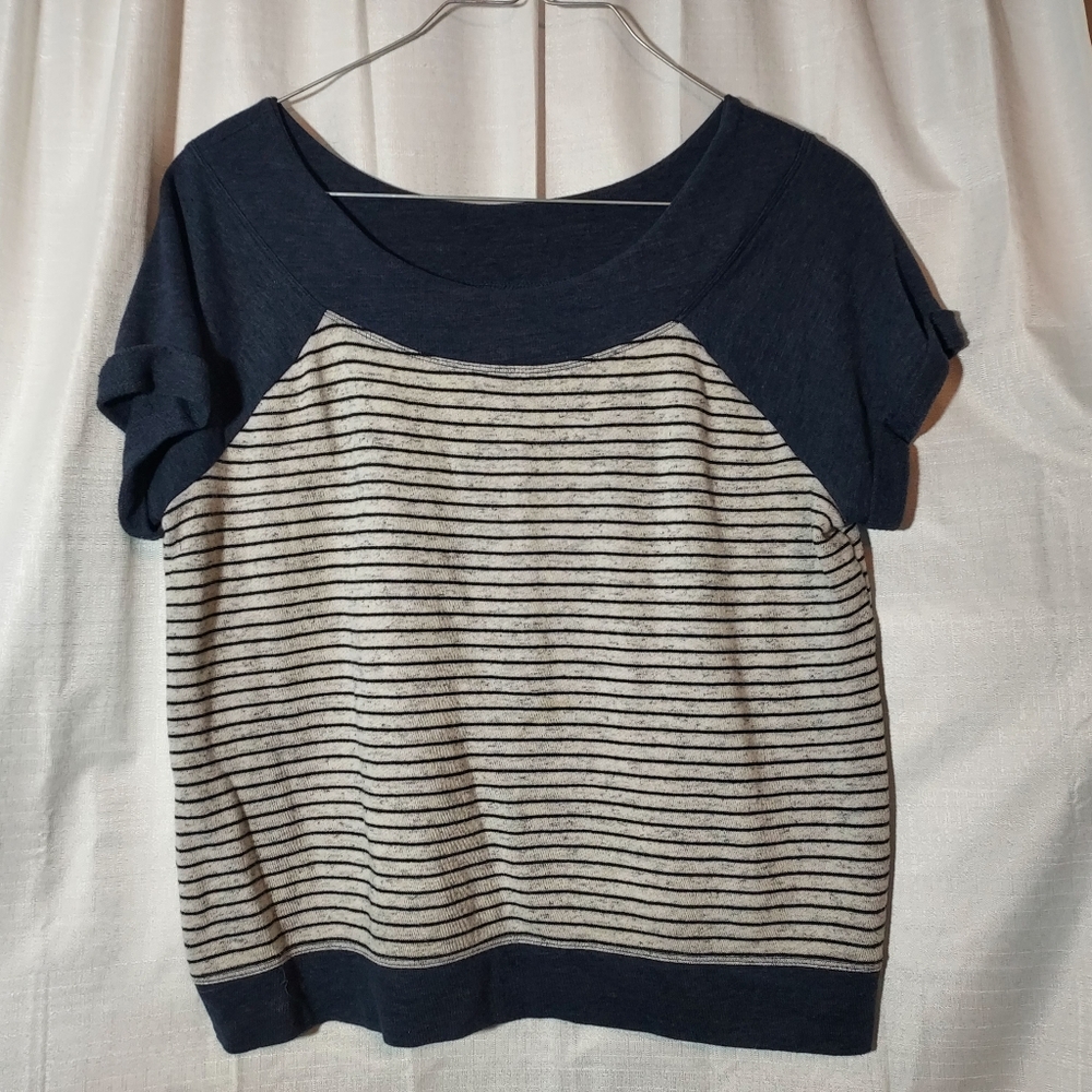 Maurices Striped Blue & Gray Short Cuffed Sleeve Sweater Shirt Women’s Size XL
